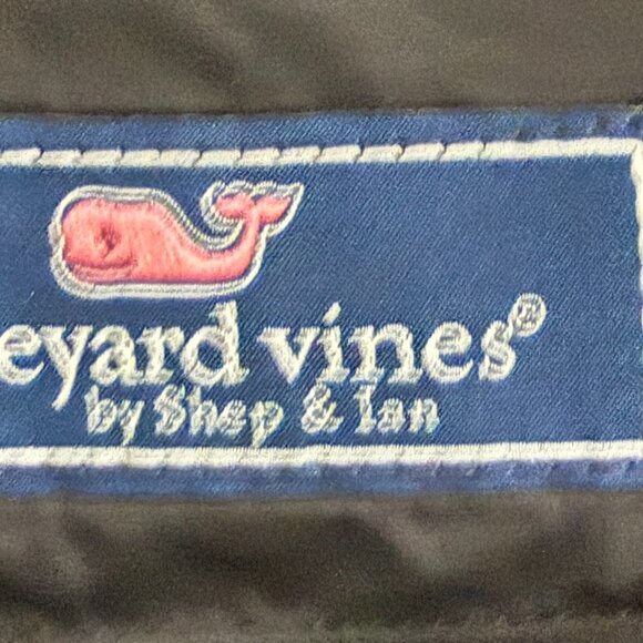 Vineyard Vines Lightweight Puffer Winter Jacket - Picture 4 of 4